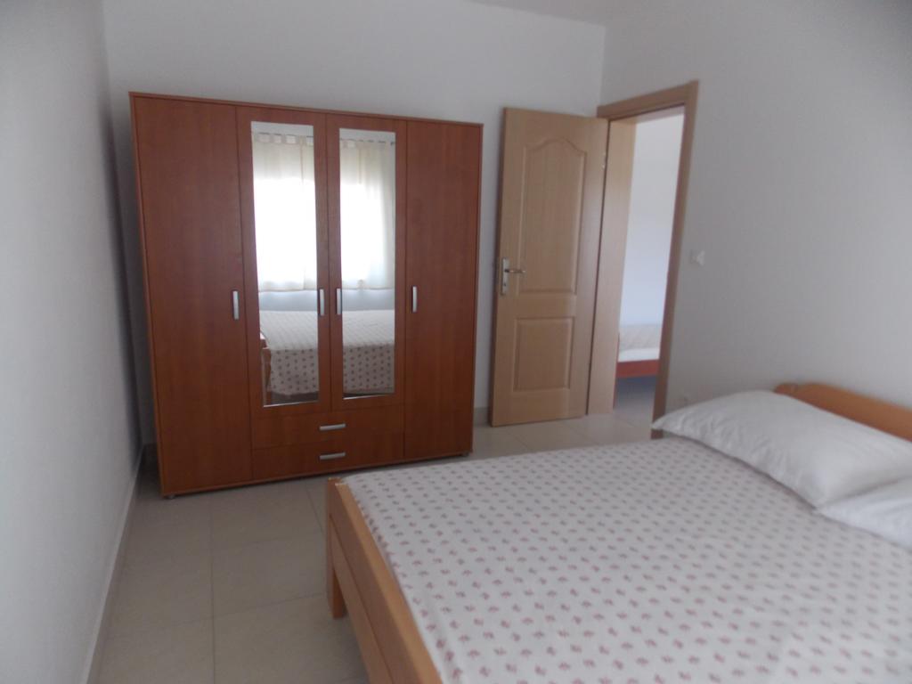 Apartments Franov Bibinje Bagian luar foto